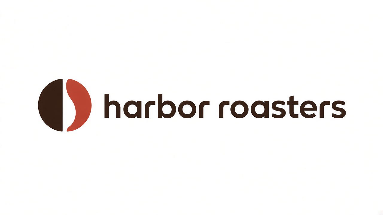 AI 生成の Harbor Roasters ロゴ。白地に茶色と赤のマーク